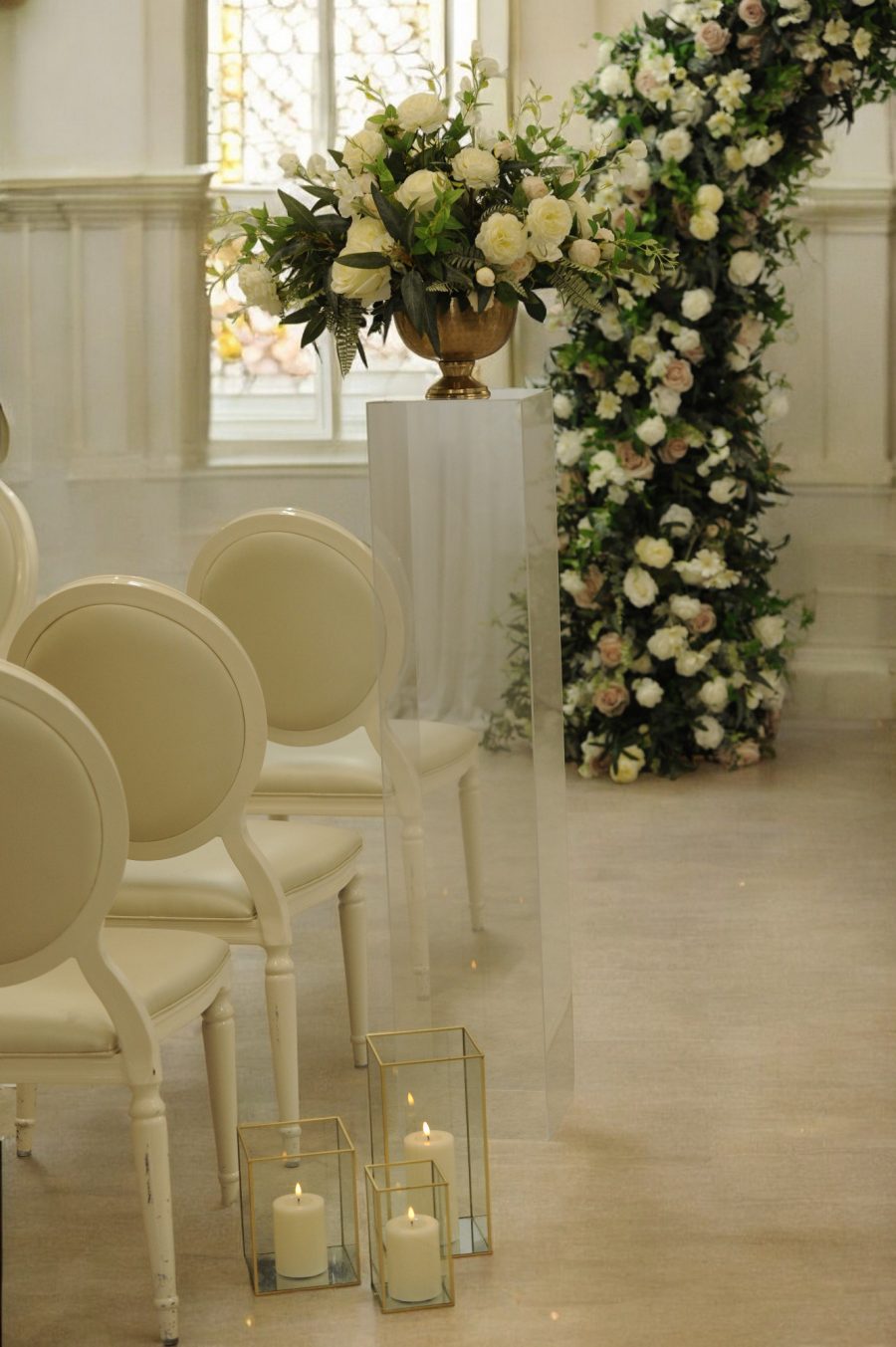Clara Floral Display